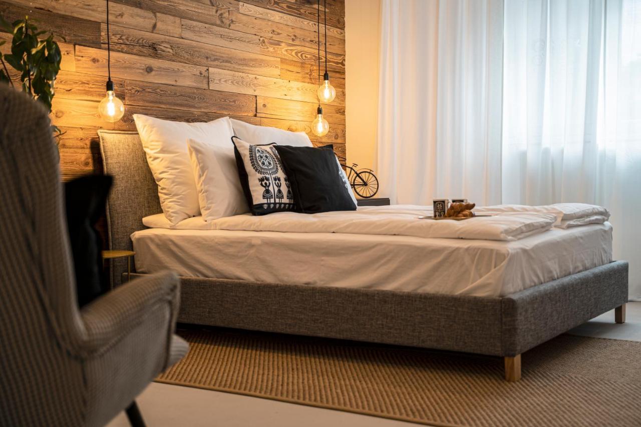 Folk By Anne & Apartament